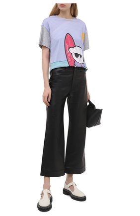 Женская хлопковая футболка EMPORIO ARMANI сиреневого цвета по цене 9950 руб., арт. 3K2T9A/2JSYZ | Фото 2 Женская хлопковая футболка EMPORIO ARMANI сиреневого цвета, арт. 3K2T9A/2JSYZ | Фото 2