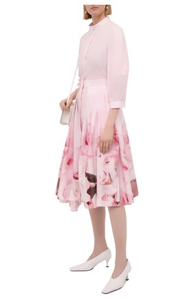 Женское хлопковое платье ALEXANDER MCQUEEN светло-розового цвета по цене 180500 руб., арт. 651669/QCACE | Фото 2 Женское хлопковое платье ALEXANDER MCQUEEN светло-розового цвета, арт. 651669/QCACE | Фото 2 (Случай: Повседневный; Рукава: 3/4; Длина Ж (юбки, платья, шорты): Миди; Стили: Романтичный; Материал внешний: Хлопок; Женское Кросс-КТ: Платье-одежда)