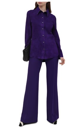 Женская замшевая рубашка TOM FORD фиолетового цвета по цене 368000 руб., арт. CAL553-LEX257 | Фото 2 Женская замшевая рубашка TOM FORD фиолетового цвета, арт. CAL553-LEX257 | Фото 2