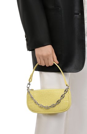 Женская сумка rachel mini BY FAR желтого цвета по цене 25550 руб., арт. 21CRMIRACUSDSMA | Фото 2 Женская сумка rachel mini BY FAR желтого цвета, арт. 21CRMIRACUSDSMA | Фото 2 (Сумки-технические: Сумки top-handle; Материал: Натуральная кожа; Размер: mini)