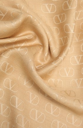 Женский шарф из шелка и шерсти VALENTINO бежевого цвета по цене 36800 руб., арт. VW0ED007/AJB | Фото 2 Женский шарф из шелка и шерсти VALENTINO бежевого цвета, арт. VW0ED007/AJB | Фото 2