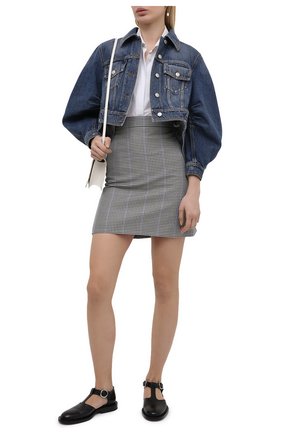 Женская джинсовая куртка ALEXANDER MCQUEEN синего цвета по цене 157000 руб., арт. 657828/QMABC | Фото 2 Женская джинсовая куртка ALEXANDER MCQUEEN синего цвета, арт. 657828/QMABC | Фото 2