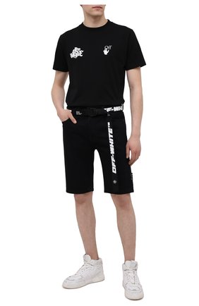 Мужские джинсовые шорты OFF-WHITE черного цвета по цене 44650 руб., арт. 0MYC005S21DEN001 | Фото 2 Мужские джинсовые шорты OFF-WHITE черного цвета, арт. 0MYC005S21DEN001 | Фото 2 (Материал внешний: Хлопок, Деним; Кросс-КТ: Деним; Принт: С принтом; Стили: Гранж; Длина Шорты М: Ниже колена)