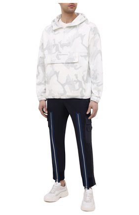 Мужской хлопковое худи DOLCE & GABBANA белого цвета по цене 78500 руб., арт. G9UF2Z/G7YEB | Фото 2 Мужской хлопковое худи DOLCE & GABBANA белого цвета, арт. G9UF2Z/G7YEB | Фото 2