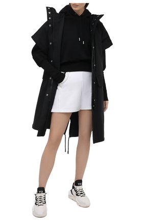 Женский хлопковое худи OPENING CEREMONY черного цвета по цене 29950 руб., арт. YWBB003S21FLE002 | Фото 2 Женский хлопковое худи OPENING CEREMONY черного цвета, арт. YWBB003S21FLE002 | Фото 2