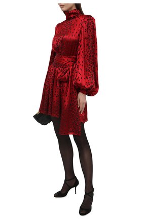 Женское платье из вискозы SAINT LAURENT красного цвета по цене 219000 руб., арт. 647799/Y5C47 | Фото 2 Женское платье из вискозы SAINT LAURENT красного цвета, арт. 647799/Y5C47 | Фото 2 (Рукава: Длинные; Длина Ж (юбки, платья, шорты): Мини; Материал внешний: Шелк, Вискоза; Материал подклада: Шелк; Стили: Гламурный; Женское Кросс-КТ: Платье-одежда; Случай: Коктейльный, Вечерний)