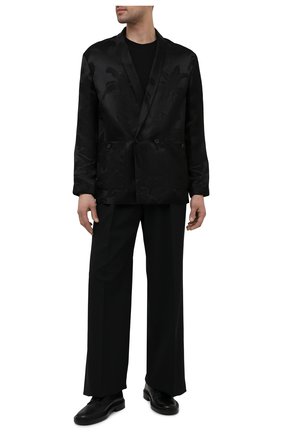 Мужской пиджак из вискозы и шелка SAINT LAURENT черного цвета по цене 315500 руб., арт. 642391/Y1C55 | Фото 2 Мужской пиджак из вискозы и шелка SAINT LAURENT черного цвета, арт. 642391/Y1C55 | Фото 2 (Материал внешний: Шелк, Вискоза; Материал подклада: Шелк; Рукава: Длинные; Длина (для топов): Стандартные; Случай: Вечерний; Стили: Кэжуэл; Пиджаки М: Свободный; 1-2-бортные: Двубортные)