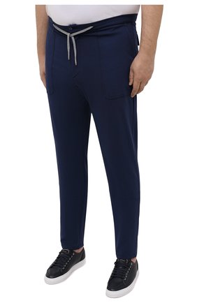 Мужские брюки из вискозы MARCO PESCAROLO синего цвета, арт. BAIA/4362 | Фото 3 (Big sizes: Big Sizes; Длина (брюки, джинсы): Стандартные; Случай: Повседневный; Материал внешний: Вискоза; Стили: Кэжуэл)