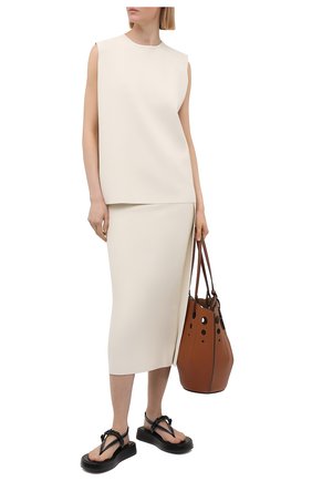 Женская юбка из вискозы JIL SANDER светло-бежевого цвета по цене 89950 руб., арт. JSWS754316-WSY39148 | Фото 2 Женская юбка из вискозы JIL SANDER светло-бежевого цвета, арт. JSWS754316-WSY39148 | Фото 2 (Материал внешний: Вискоза; Длина Ж (юбки, платья, шорты): Миди; Женское Кросс-КТ: Юбка-одежда; Стили: Кэжуэл)