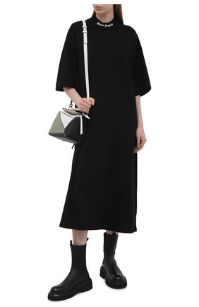 Женское хлопковое платье PALM ANGELS черного цвета по цене 26050 руб., арт. PWDB105S21JER0011001 | Фото 2 Женское хлопковое платье PALM ANGELS черного цвета, арт. PWDB105S21JER0011001 | Фото 2