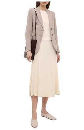 Женский льняной жакет EMPORIO ARMANI бежевого цвета по цене 73050 руб., арт. ANG40T/A2026 | Фото 2 Женский льняной жакет EMPORIO ARMANI бежевого цвета, арт. ANG40T/A2026 | Фото 2