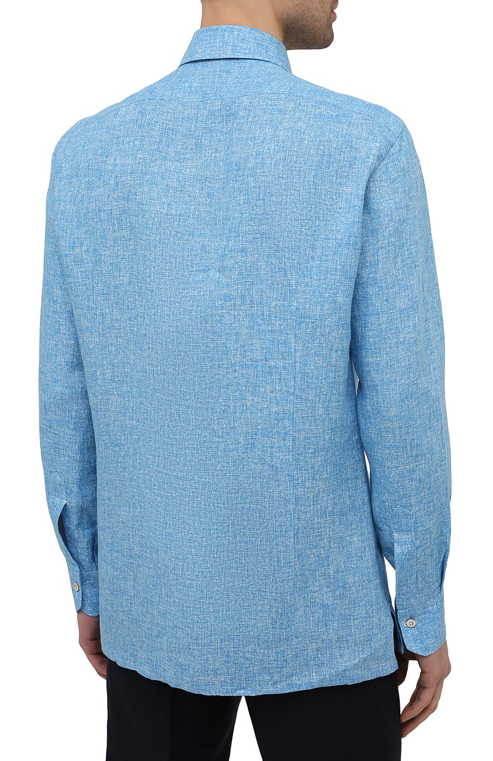 Мужская льняная рубашка KITON голубого цвета, арт. UMCNERH0768502 | Фото 4 (Манжеты: На пуговицах; Рукава: Длинные; Воротник: Акула; Случай: Повседневный; Длина (для топов): Стандартные; Рубашки М: Slim Fit; Региональные ограничения белый список (Axapta Mercury): RU; Материал внешний: Лен; Принт: Однотонные; Стили: Кэжуэл)
