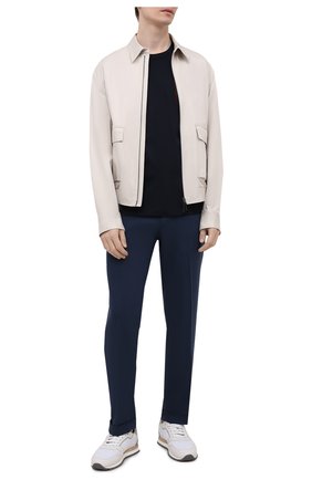 Мужская хлопковая футболка KITON темно-синего цвета по цене 51150 руб., арт. UK1163 | Фото 2 Мужская хлопковая футболка KITON темно-синего цвета, арт. UK1163 | Фото 2