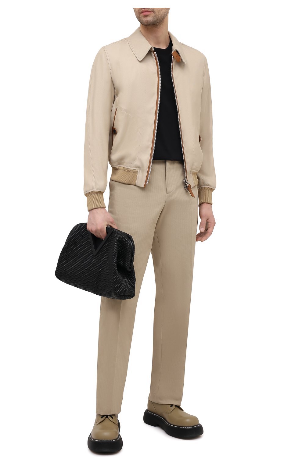 Мужская кожаная сумка point BOTTEGA VENETA черного цвета по цене 278500 руб., арт. 659479/V0TB1 | Фото 2 Мужская кожаная сумка point BOTTEGA VENETA черного цвета, арт. 659479/V0TB1 | Фото 2 (Материал: Натуральная кожа; Размер: large)