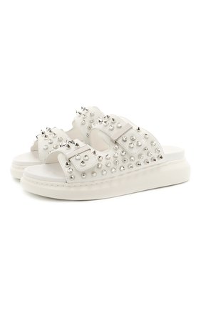 Женские кожаные шлепанцы ALEXANDER MCQUEEN белого цвета по цене 57800 руб., арт. 650785/WHXZE | Фото 1 Женские кожаные шлепанцы ALEXANDER MCQUEEN белого цвета, арт. 650785/WHXZE | Фото 1 (Подошва: Платформа; Материал внутренний: Натуральная кожа)