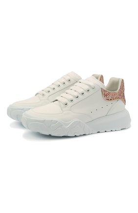 Женские кожаные кроссовки ALEXANDER MCQUEEN белого цвета по цене 39300 руб., арт. 657566/WIA92 | Фото 1 Женские кожаные кроссовки ALEXANDER MCQUEEN белого цвета, арт. 657566/WIA92 | Фото 1