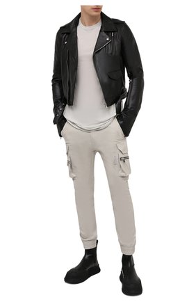 Мужская кожаная куртка RICK OWENS черного цвета, арт. RU21S6771/LGW | Фото 2 (Длина (верхняя одежда): Короткие; Рукава: Длинные; Материал подклада: Вискоза; Кросс-КТ: Куртка; Мужское Кросс-КТ: Кожа и замша; Стили: Панк; Материал внешний: Натуральная кожа)