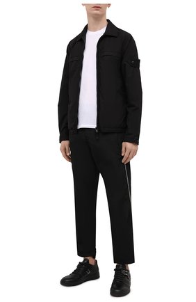 Мужская хлопковая куртка STONE ISLAND черного цвета, арт. 7415119F4 | Фото 2 (Материал подклада: Синтетический материал; Рукава: Длинные; Длина (верхняя одежда): Короткие; Материал внешний: Хлопок; Кросс-КТ: Куртка, Ветровка; Стили: Минимализм)