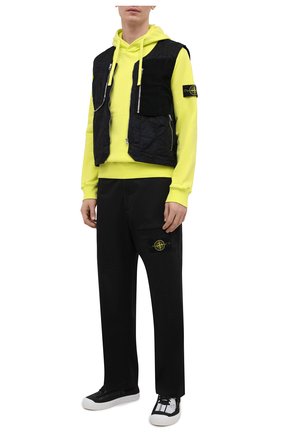 Мужской жилет STONE ISLAND SHADOW PROJECT черного цвета по цене 61550 руб., арт. 7419G0103 | Фото 2 Мужской жилет STONE ISLAND SHADOW PROJECT черного цвета, арт. 7419G0103 | Фото 2