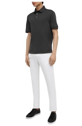 Мужское хлопковое поло EMPORIO ARMANI темно-серого цвета по цене 14650 руб., арт. 3K1FA3/1JGYZ | Фото 2 Мужское хлопковое поло EMPORIO ARMANI темно-серого цвета, арт. 3K1FA3/1JGYZ | Фото 2 (Материал внешний: Хлопок; Длина (для топов): Стандартные; Рукава: Короткие; Застежка: Пуговицы; Стили: Кэжуэл; Кросс-КТ: Трикотаж)