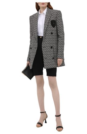 Женские кожаные босоножки carene GIVENCHY черного цвета по цене 57400 руб., арт. BE3058E0XP | Фото 2 Женские кожаные босоножки carene GIVENCHY черного цвета, арт. BE3058E0XP | Фото 2