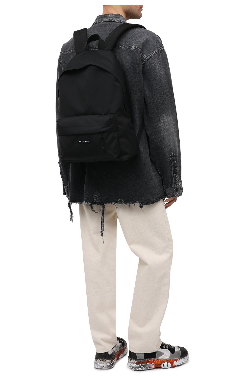Мужской текстильный рюкзак explorer BALENCIAGA черного цвета по цене 67700 руб., арт. 503221/2VZ37 | Фото 2 Мужской текстильный рюкзак explorer BALENCIAGA черного цвета, арт. 503221/2VZ37 | Фото 2 (Материал: Текстиль; Размер: large)