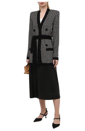 Женские текстильные туфли FENDI черного цвета по цене 76050 руб., арт. 8J8105 AEH4 | Фото 2 Женские текстильные туфли FENDI черного цвета, арт. 8J8105 AEH4 | Фото 2