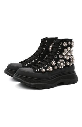 Женские текстильные ботинки tread slick ALEXANDER MCQUEEN черного цвета по цене 150500 руб., арт. 652246/W4L3I | Фото 1 Женские текстильные ботинки tread slick ALEXANDER MCQUEEN черного цвета, арт. 652246/W4L3I | Фото 1