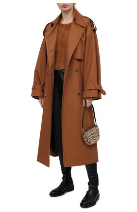 Женский кардиган ALICE + OLIVIA коричневого цвета по цене 34250 руб., арт. CC102S20716 | Фото 2 Женский кардиган ALICE + OLIVIA коричневого цвета, арт. CC102S20716 | Фото 2