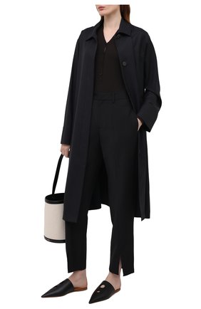 Женские кожаные сабо LOEWE черного цвета по цене 69950 руб., арт. L814291X03 | Фото 2 Женские кожаные сабо LOEWE черного цвета, арт. L814291X03 | Фото 2 (Подошва: Плоская; Материал внутренний: Натуральная кожа; Каблук высота: Низкий; Каблук тип: Устойчивый; Материал внешний: Кожа)