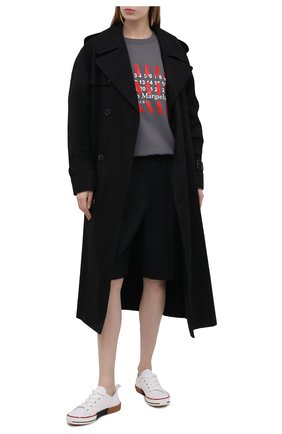 Женский хлопковый свитшот MAISON MARGIELA серого цвета по цене 333000 тенге, арт. S29GU0081/S25503 | Фото 2 Женский хлопковый свитшот MAISON MARGIELA серого цвета, арт. S29GU0081/S25503 | Фото 2 (Материал внешний: Хлопок; Женское Кросс-КТ: Свитшот-одежда; Стили: Спорт-шик; Длина (для топов): Стандартные; Рукава: Длинные; Региональные ограничения белый список (Axapta Mercury): RU)