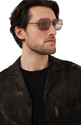 Женские солнцезащитные очки RAY-BAN черного цвета по цене 0 руб., арт. 1971-002/GG | Фото 3 Женские солнцезащитные очки RAY-BAN черного цвета, арт. 1971-002/GG | Фото 3 (Кросс-КТ: С/з-унисекс; Региональные ограничения белый список (Axapta Mercury): RU; Тип очков: С/з; Оптика Гендер: оптика-унисекс; Очки форма: Прямоугольные)