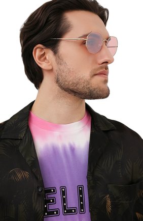 Женские солнцезащитные очки RAY-BAN розового цвета по цене 14100 руб., арт. 1972-001/3E | Фото 3 Женские солнцезащитные очки RAY-BAN розового цвета, арт. 1972-001/3E | Фото 3