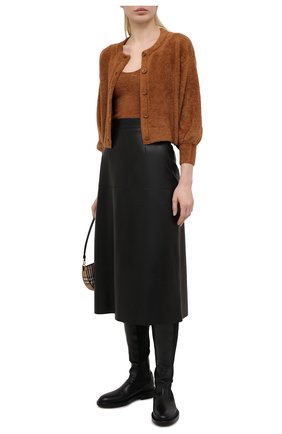 Женский топ ALICE + OLIVIA коричневого цвета по цене 17300 руб., арт. CC102S20720 | Фото 2 Женский топ ALICE + OLIVIA коричневого цвета, арт. CC102S20720 | Фото 2