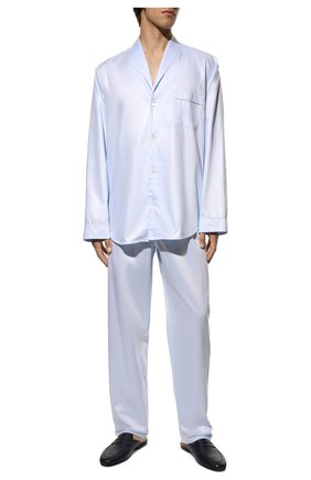 Мужская хлопковая пижама ZIMMERLI голубого цвета по цене 32800 руб., арт. 4737-75016 | Фото 2 Мужская хлопковая пижама ZIMMERLI голубого цвета, арт. 4737-75016 | Фото 2 (Рукава: Длинные; Длина (для топов): Стандартные; Материал внешний: Хлопок; Кросс-КТ: домашняя одежда; Длина (брюки, джинсы): Укороченные)