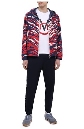 Мужская куртка chardon MONCLER разноцветного цвета по цене 86200 руб., арт. G1-091-1A749-00-5956K | Фото 2 Мужская куртка chardon MONCLER разноцветного цвета, арт. G1-091-1A749-00-5956K | Фото 2