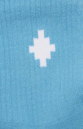 Детские хлопковые носки MARCELO BURLON KIDS OF MILAN голубого цвета, арт. 21E/B/MB/6000/7010 | Фото 2 (Материал: Хлопок, Текстиль; Региональные ограничения белый список (Axapta Mercury): RU; Кросс-КТ: Носки)