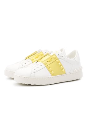 Женские кожаные кеды rockstud untitled VALENTINO желтого цвета по цене 56750 руб., арт. VW0S0A01/LTU | Фото 1 Женские кожаные кеды rockstud untitled VALENTINO желтого цвета, арт. VW0S0A01/LTU | Фото 1