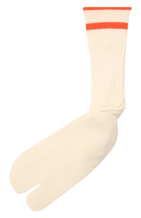 Женские хлопковые носки MAISON MARGIELA белого цвета по цене 17550 руб., арт. S51TL0044/S17710 | Фото 1 Женские хлопковые носки MAISON MARGIELA белого цвета, арт. S51TL0044/S17710 | Фото 1