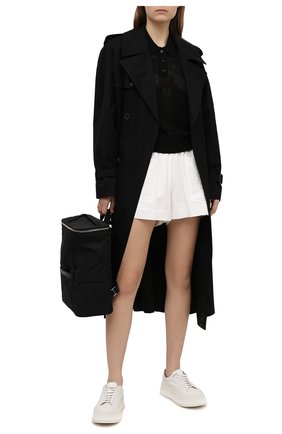 Женское поло из вискозы DRIES VAN NOTEN черного цвета по цене 39650 руб., арт. 211-11217-2700 | Фото 2 Женское поло из вискозы DRIES VAN NOTEN черного цвета, арт. 211-11217-2700 | Фото 2 (Материал внешний: Синтетический материал, Вискоза; Длина (для топов): Стандартные; Рукава: Короткие; Стили: Кэжуэл)