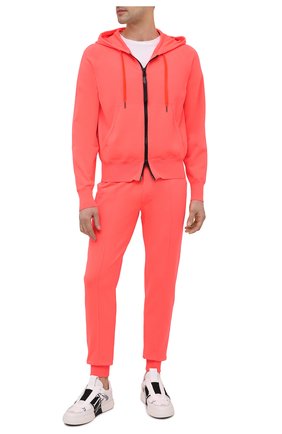 Мужской толстовка TOM FORD оранжевого цвета по цене 158500 руб., арт. BWY22/TFK154 | Фото 2 Мужской толстовка TOM FORD оранжевого цвета, арт. BWY22/TFK154 | Фото 2