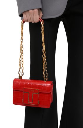 Женская сумка 001 small TOM FORD красного цвета по цене 213000 руб., арт. L1384E-LCL150 | Фото 2 Женская сумка 001 small TOM FORD красного цвета, арт. L1384E-LCL150 | Фото 2 (Ремень/цепочка: С цепочкой, На ремешке; Материал: Натуральная кожа; Сумки-технические: Сумки через плечо; Размер: small; Женское Кросс-КТ: Вечерняя сумка)