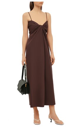 Женское шелковое платье VALENTINO темно-коричневого цвета по цене 266000 руб., арт. VB0VAVH56B5 | Фото 2 Женское шелковое платье VALENTINO темно-коричневого цвета, арт. VB0VAVH56B5 | Фото 2