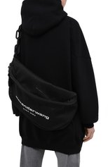 Женская поясная сумка ALEXANDER WANG черного цвета, арт. 20221F12T | Фото 2 (Материал: Текстиль; Стили: Спорт; Размер: large)