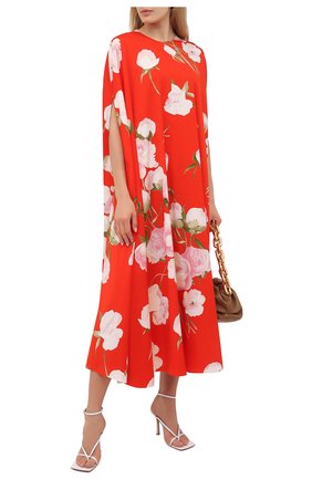 Женское шелковое платье VALENTINO красного цвета по цене 529500 руб., арт. VB0VAVQ26D4 | Фото 2 Женское шелковое платье VALENTINO красного цвета, арт. VB0VAVQ26D4 | Фото 2