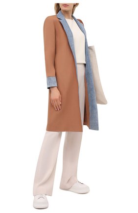 Женское джинсовое пальто ALICE + OLIVIA бежевого цвета по цене 76750 руб., арт. CC102A20202 | Фото 2 Женское джинсовое пальто ALICE + OLIVIA бежевого цвета, арт. CC102A20202 | Фото 2