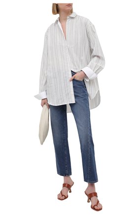 Женские кожаные мюли lyla 75 STUART WEITZMAN коричневого цвета по цене 39050 руб., арт. S0927 | Фото 2 Женские кожаные мюли lyla 75 STUART WEITZMAN коричневого цвета, арт. S0927 | Фото 2 (Материал внутренний: Натуральная кожа; Подошва: Плоская; Каблук тип: Устойчивый; Каблук высота: Средний, Высокий; Материал внешний: Кожа)