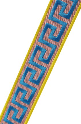 Женские ремень для сумки greca VERSACE голубого цвета по цене 51650 руб., арт. DP3I095/DNASRG | Фото 3 Женские ремень для сумки greca VERSACE голубого цвета, арт. DP3I095/DNASRG | Фото 3 (Ошибки технического описания: Нет высоты, Нет глубины; Размер: mini; Кросс-КТ: ремень-сумка; Материал: Текстиль)
