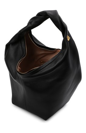 Женская сумка roman stud VALENTINO черного цвета по цене 0 руб., арт. VW0B0J14/BSF | Фото 5 Женская сумка roman stud VALENTINO черного цвета, арт. VW0B0J14/BSF | Фото 5 (Сумки-технические: Сумки top-handle; Материал: Натуральная кожа; Размер: small)