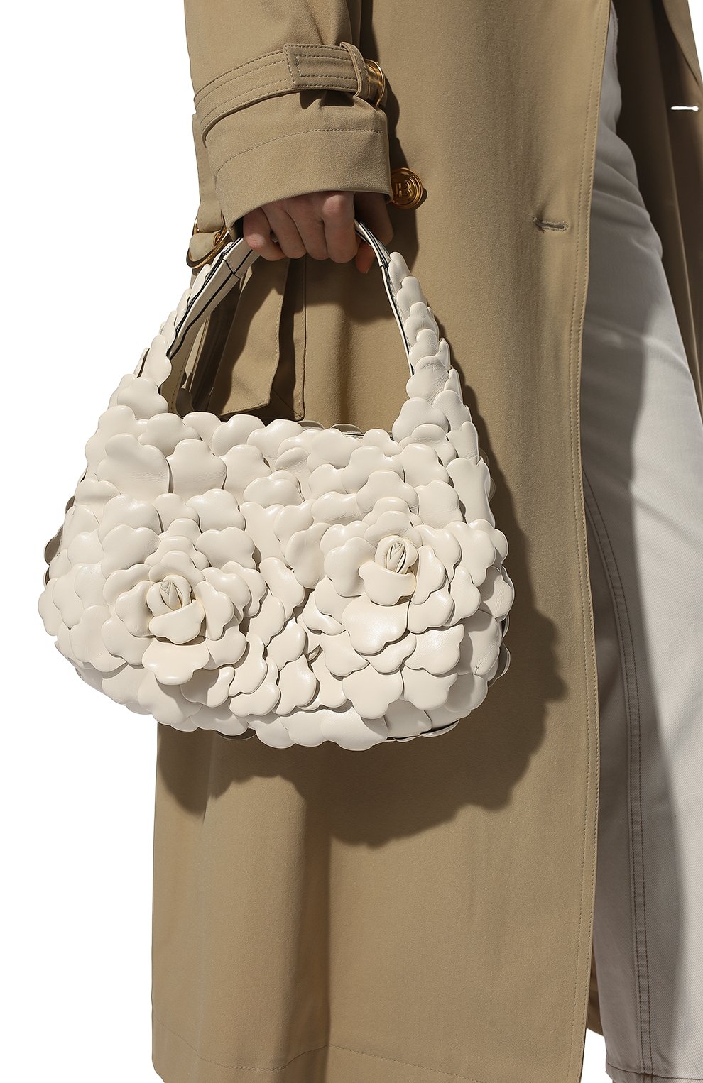 Женская сумка atelier rose VALENTINO белого цвета, арт. VW0B0I57/JBZ | Фото 2 (Сумки-технические: Сумки top-handle; Размер: medium; Материал: Натуральная кожа)